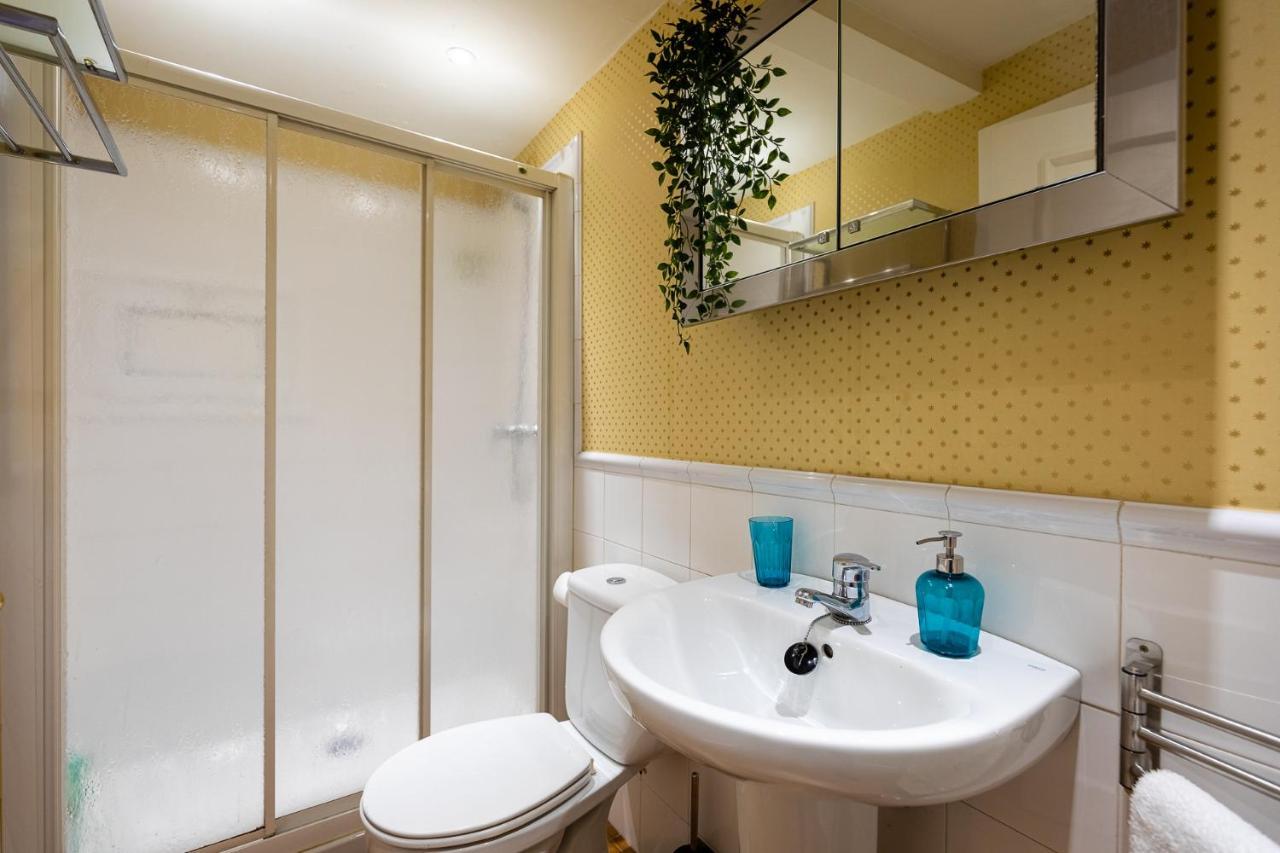 Artekale By Forever Rentals Бильбао Экстерьер фото